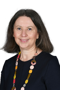 Mrs Emma Heron